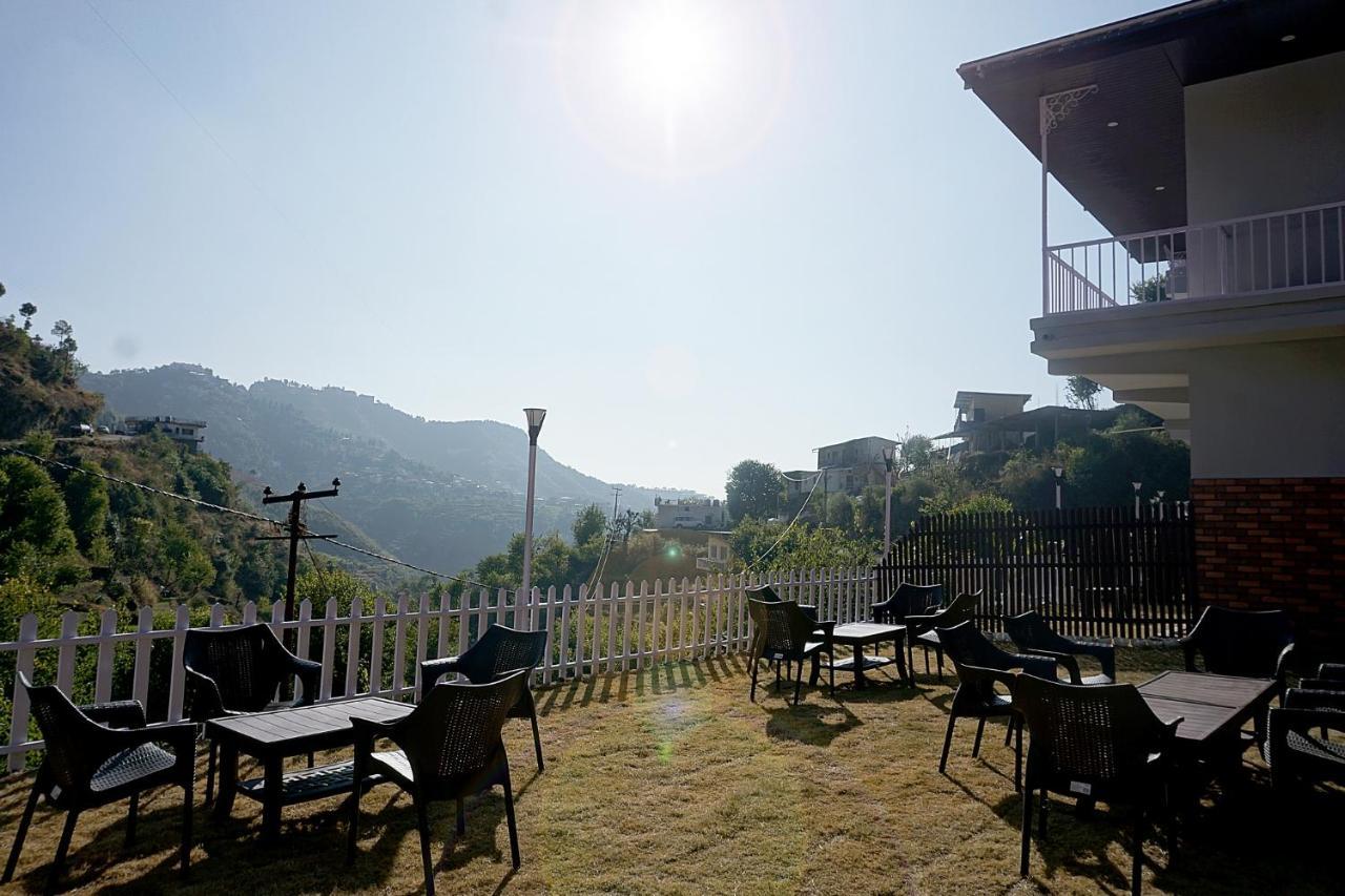 Sl Manor Hill Resort 穆索里 外观 照片
