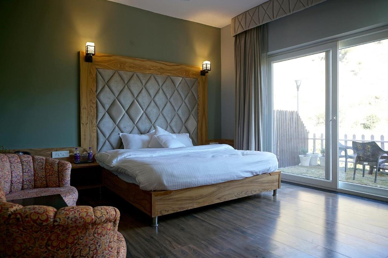 Sl Manor Hill Resort 穆索里 外观 照片